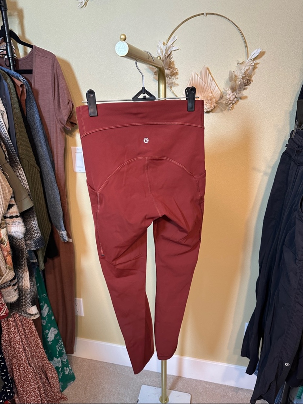 Lululemon Power Thru High-Rise Tight 25" - Picture 4 of 4